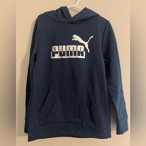 Boys Puma hooded sweatshirt. Size 7.